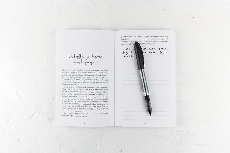 YOUR HEART WILL HEAL - A GENTLE GUIDED JOURNAL FOR GETTING OVER ANYONE