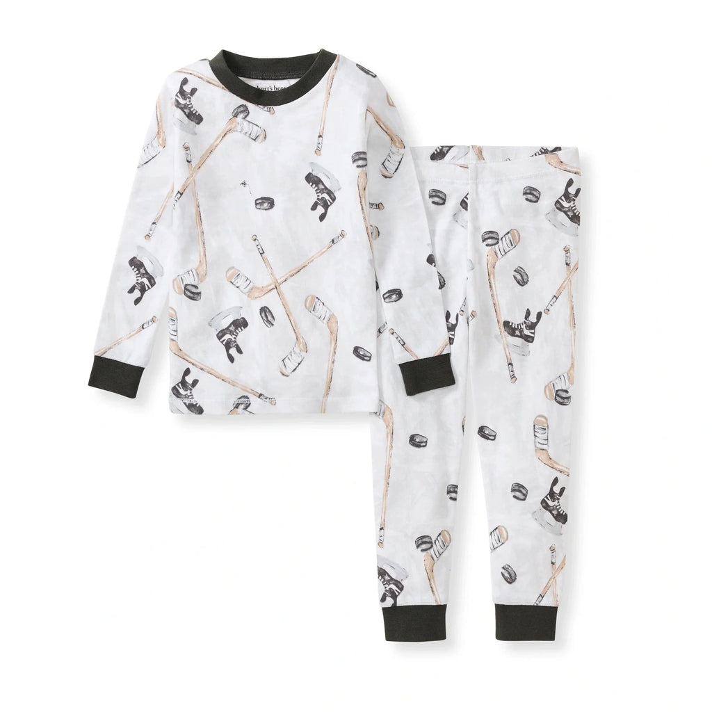 HOCKEY SEASON TWO PIECE PAJAMAS