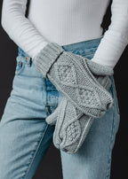 CABLE KNIT MITTENS