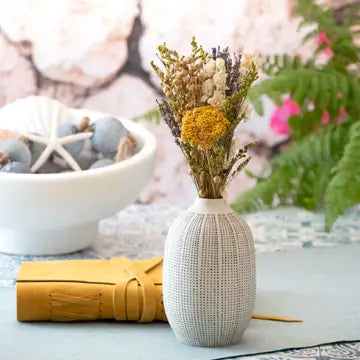 MINI YARROW & LAVENDER BOUQUET