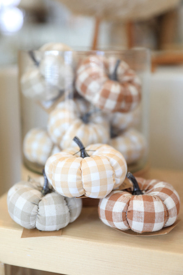 PLAID MINI PUMPKINS