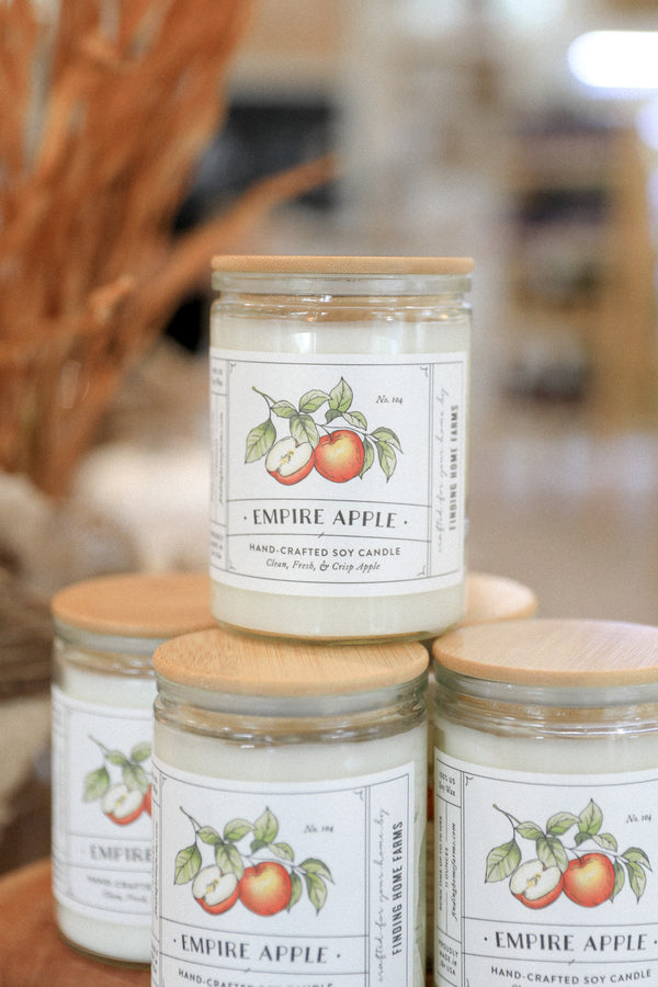 EMPIRE APPLE FINDING HOME CANDLE