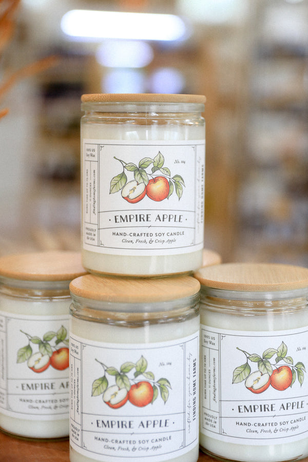 EMPIRE APPLE FINDING HOME CANDLE