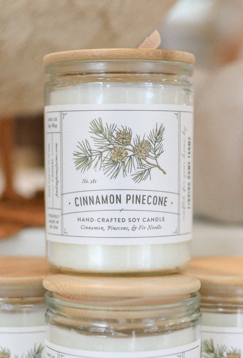 CINNAMON PINECONE CANDLE