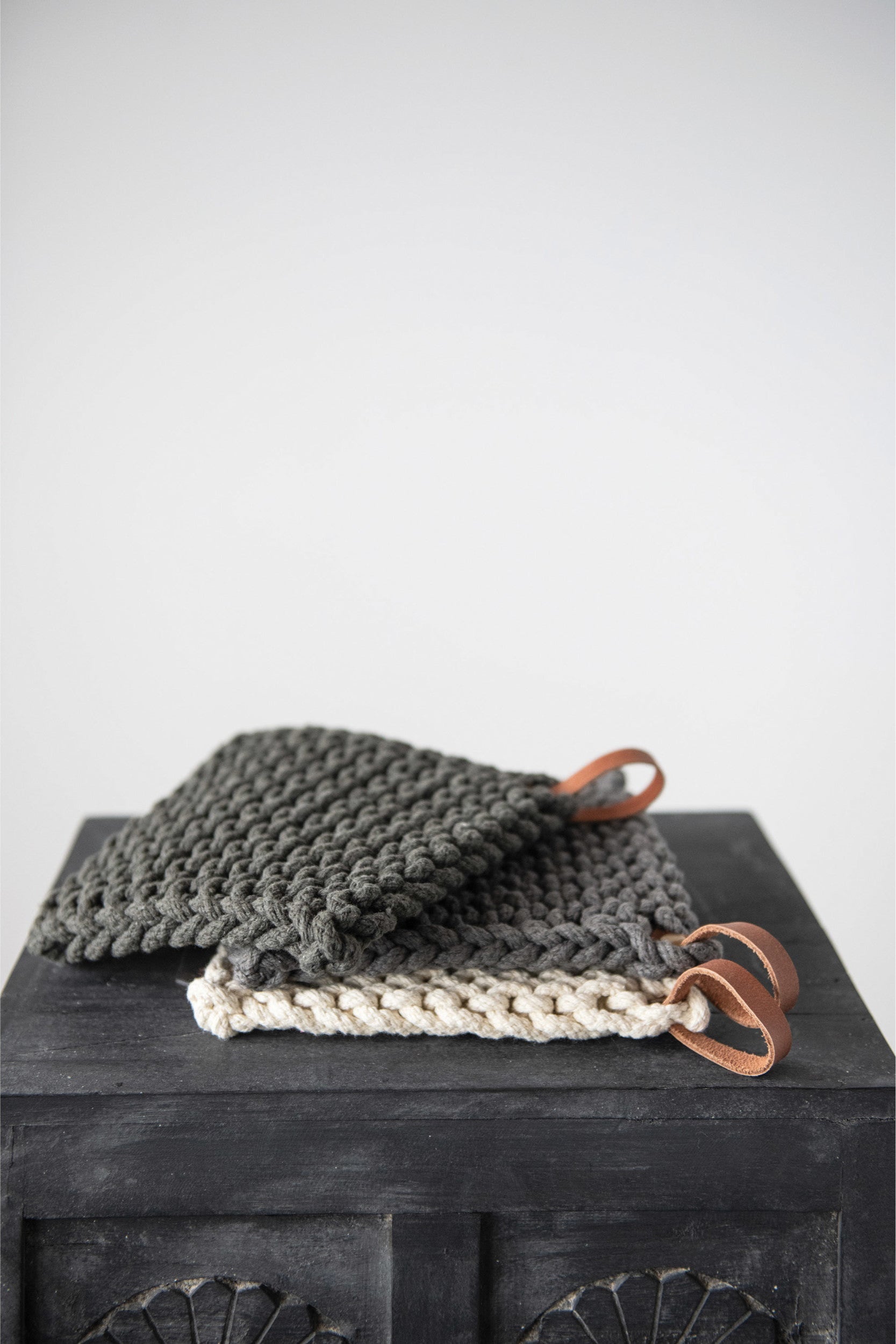 LEATHER LOOP CROCHET POT HOLDER