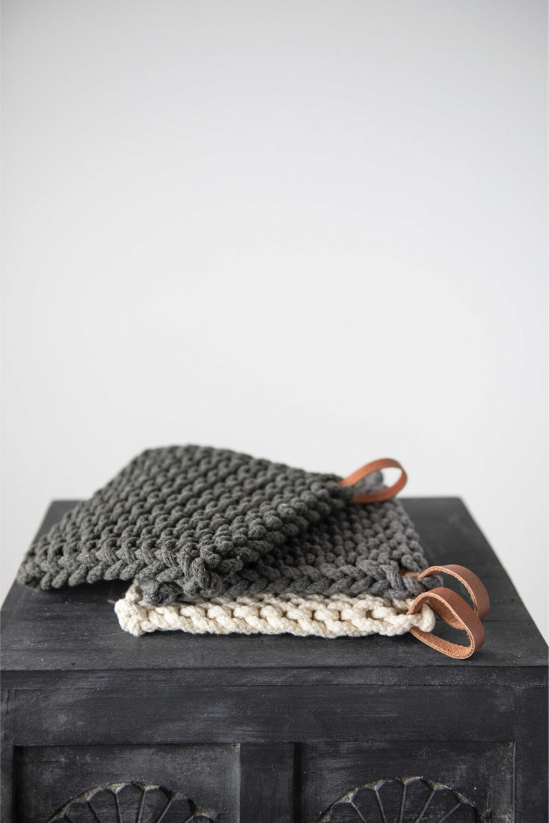 LEATHER LOOP CROCHET POT HOLDER