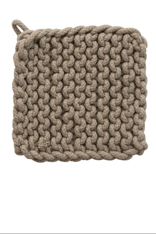 CROCHETED POT HOLDER - LIGHT