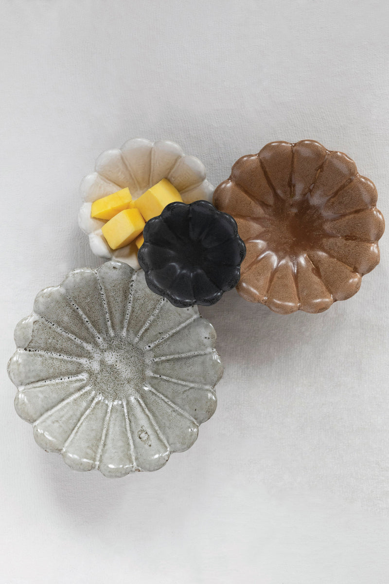 FLOWER STONEWARE BOWLS