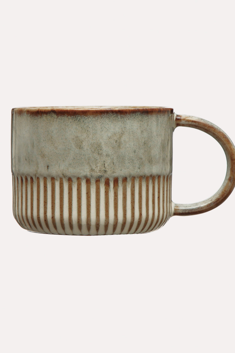 CRIMPED STONEWARE MUG