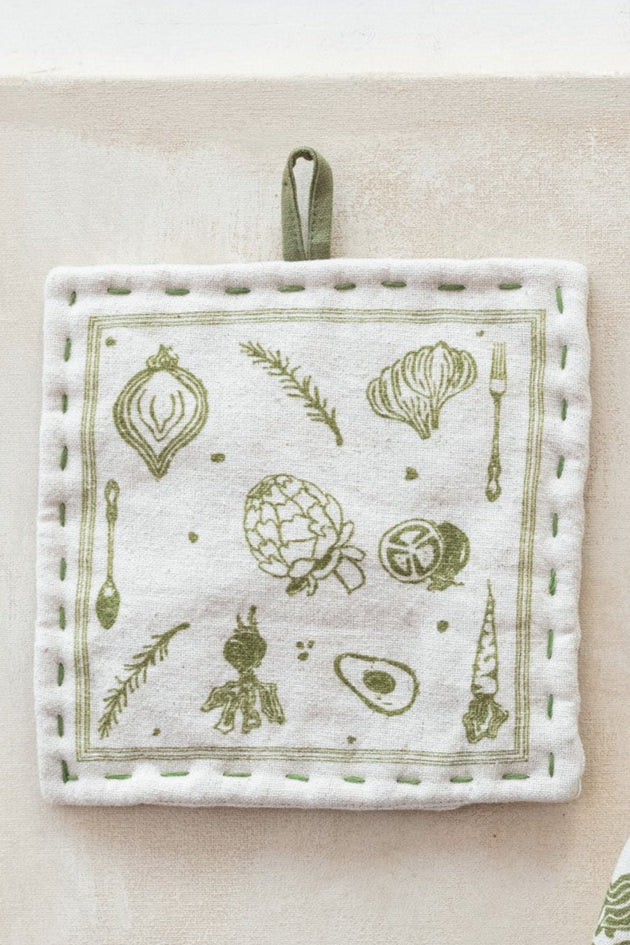 VEGETABLE LINEN POT HOLDER