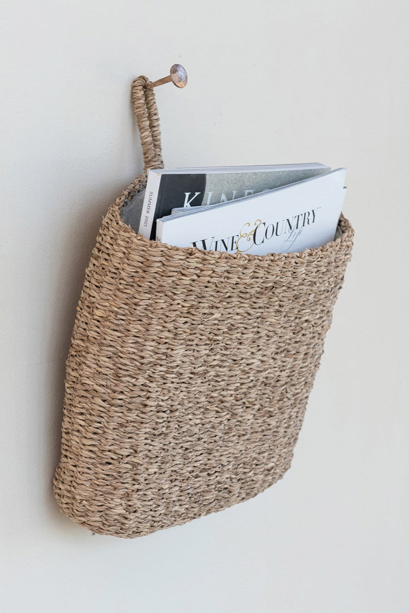 WOVEN SEAGRASS WALL BASKET