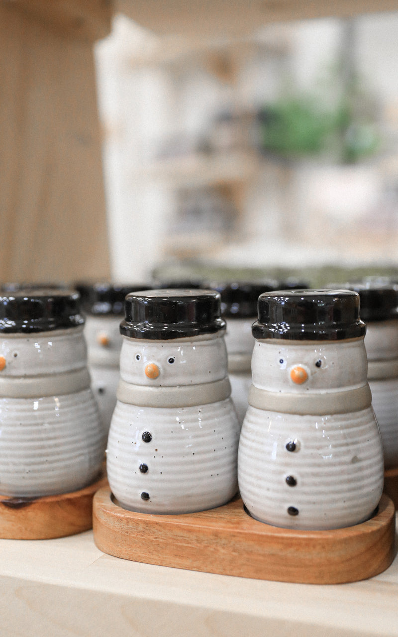 SNOWMEN SALT & PEPPER SHAKERS