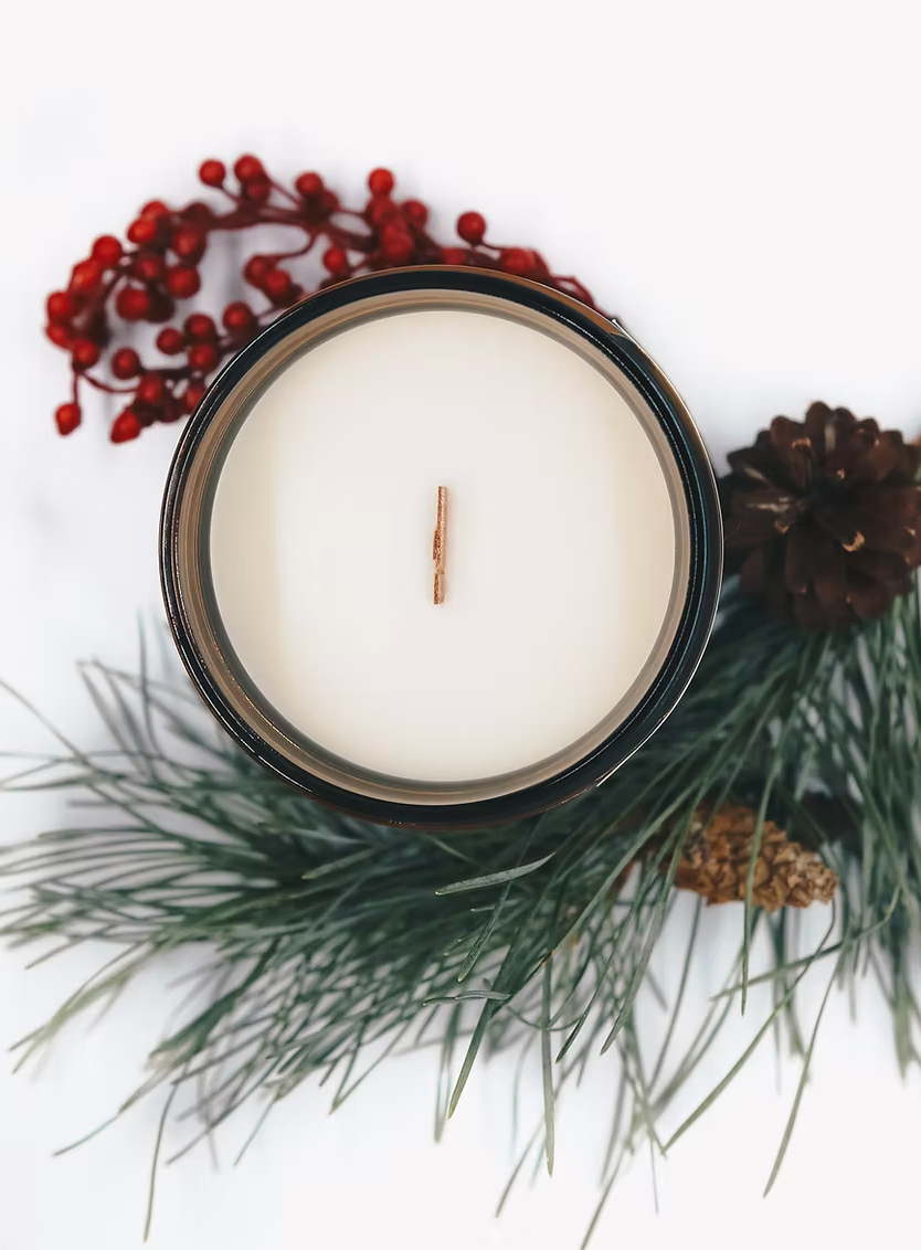 LAKEHOUSE CANDLE - CABIN FEVER