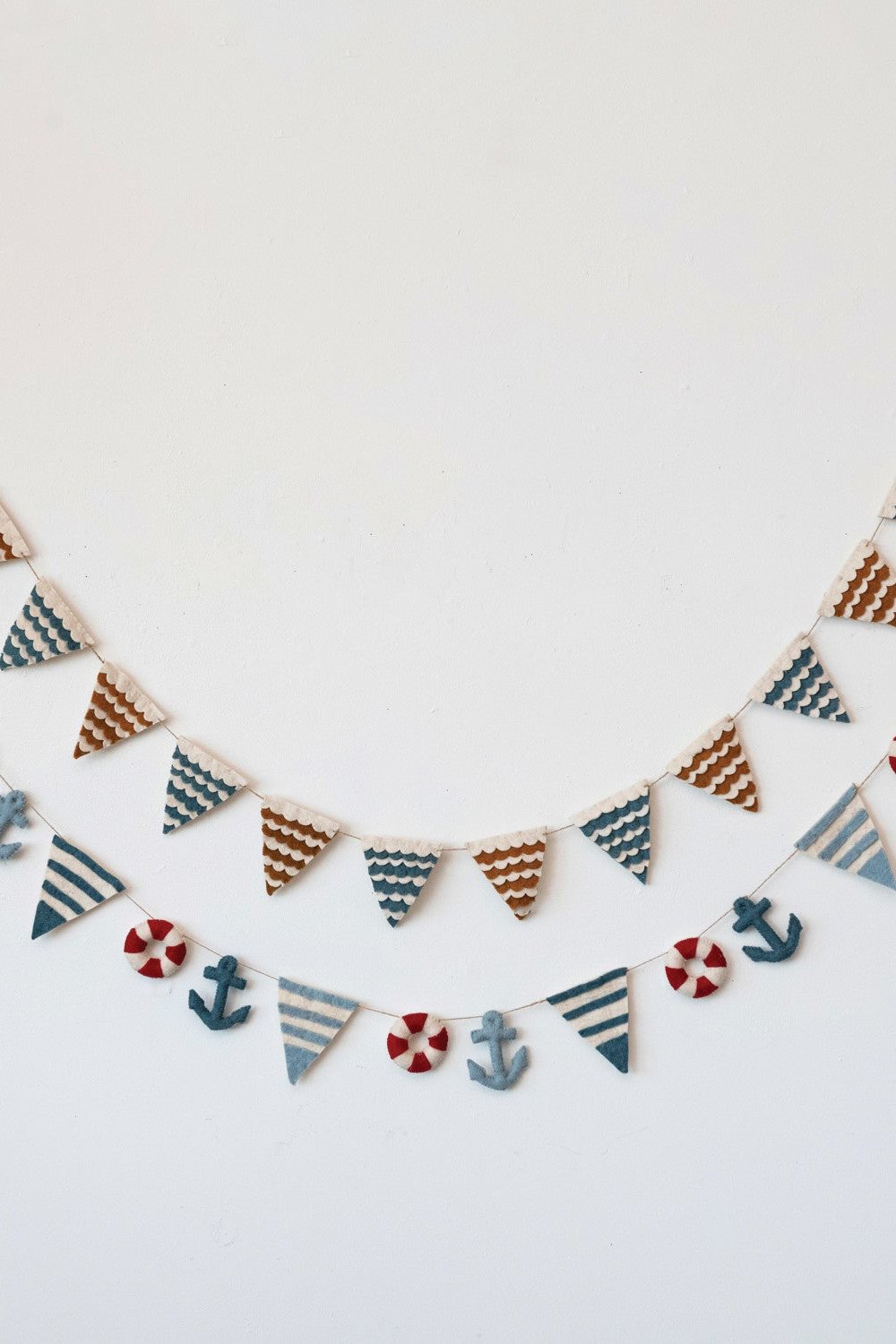 HANDMADE WOOL TRIANGLE PENNANT