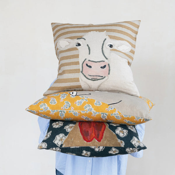 COW LINEN PILLOW