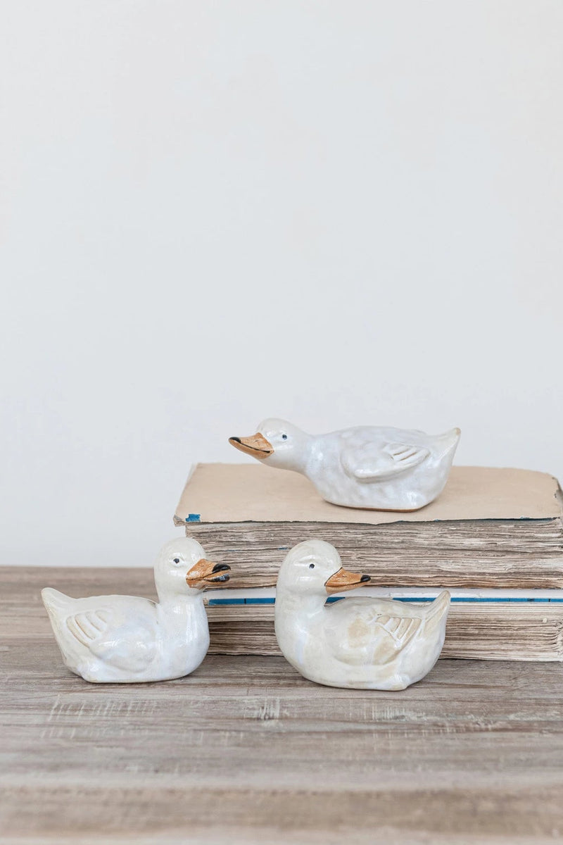 STONEWARE VINTAGE DUCKLING, 3 STYLES