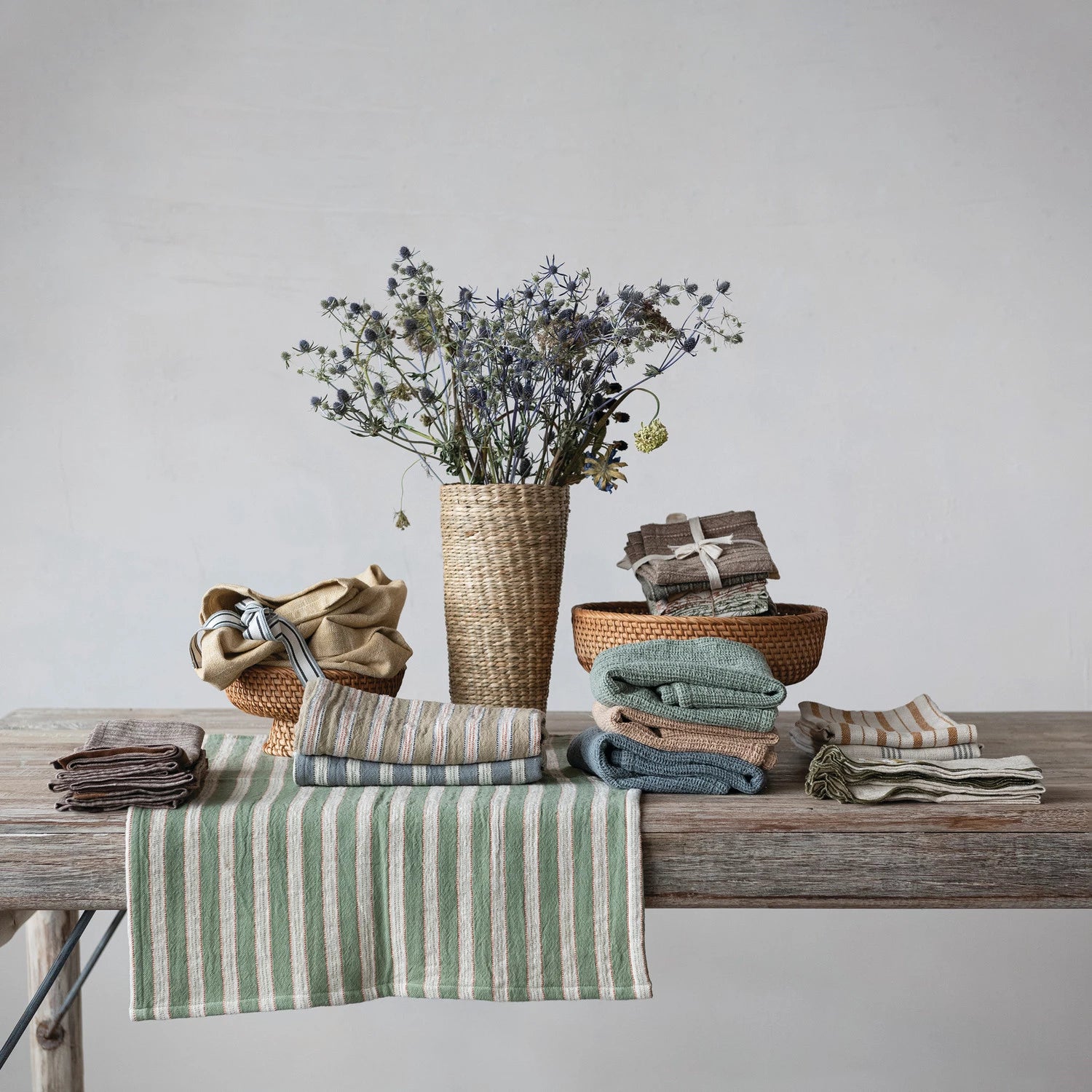 STRIPED WOVEN TEA TOWELS
