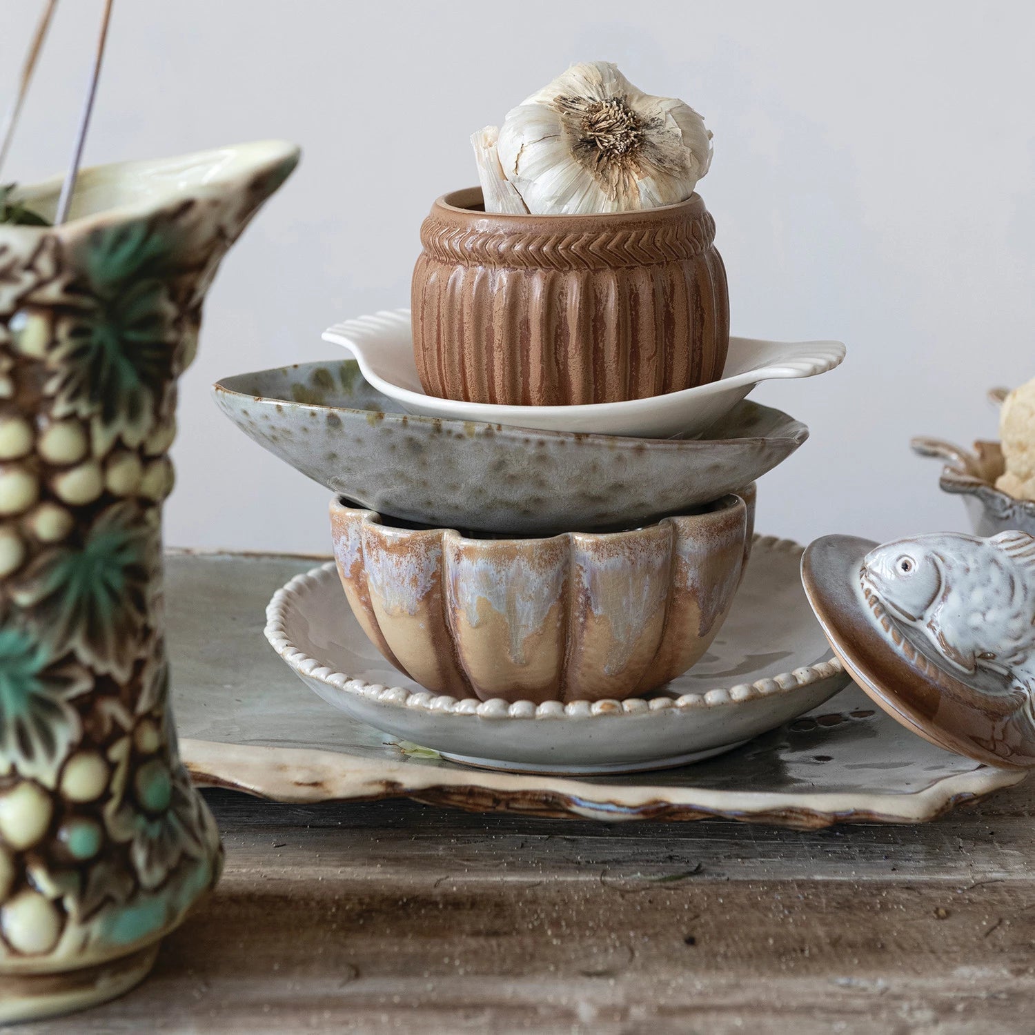 CRACKLE GLAZE SCALLOPED BOWL