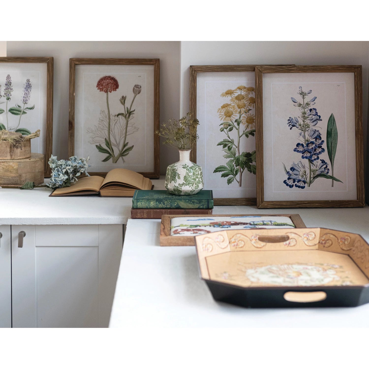 FRAMED FLOWER PRINTS