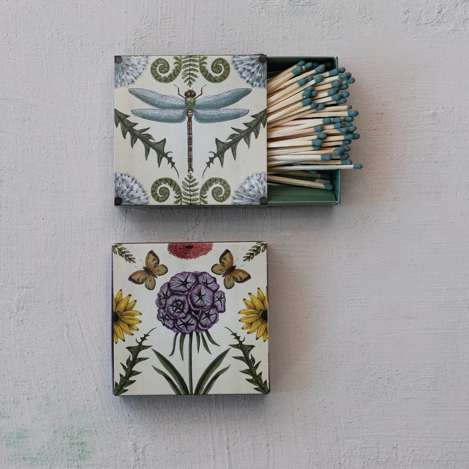 MATCHBOX WITH ANIMALS + BOTANICALS