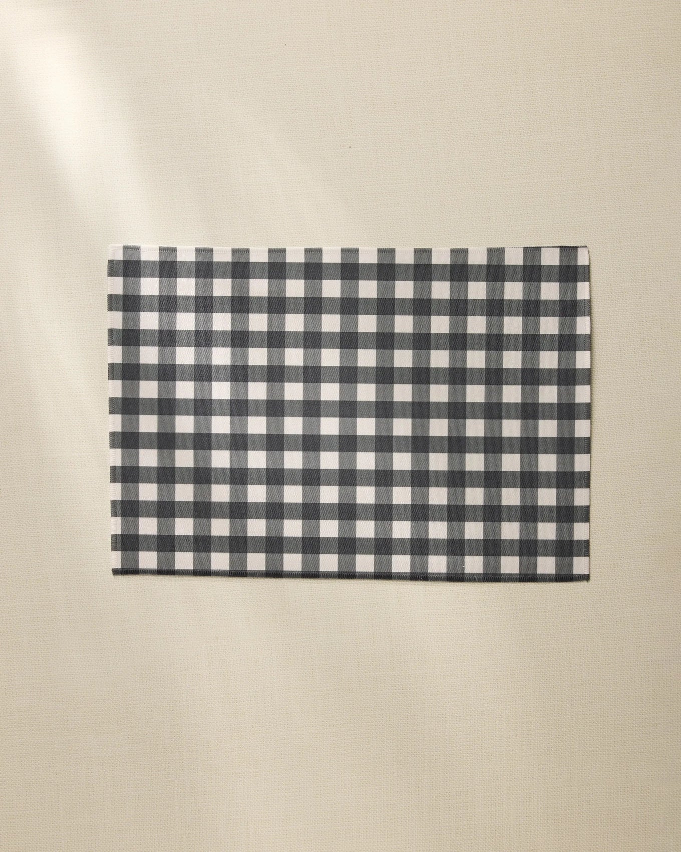 CHARCOAL GINGHAM PLACEMATS (SET OF 4)