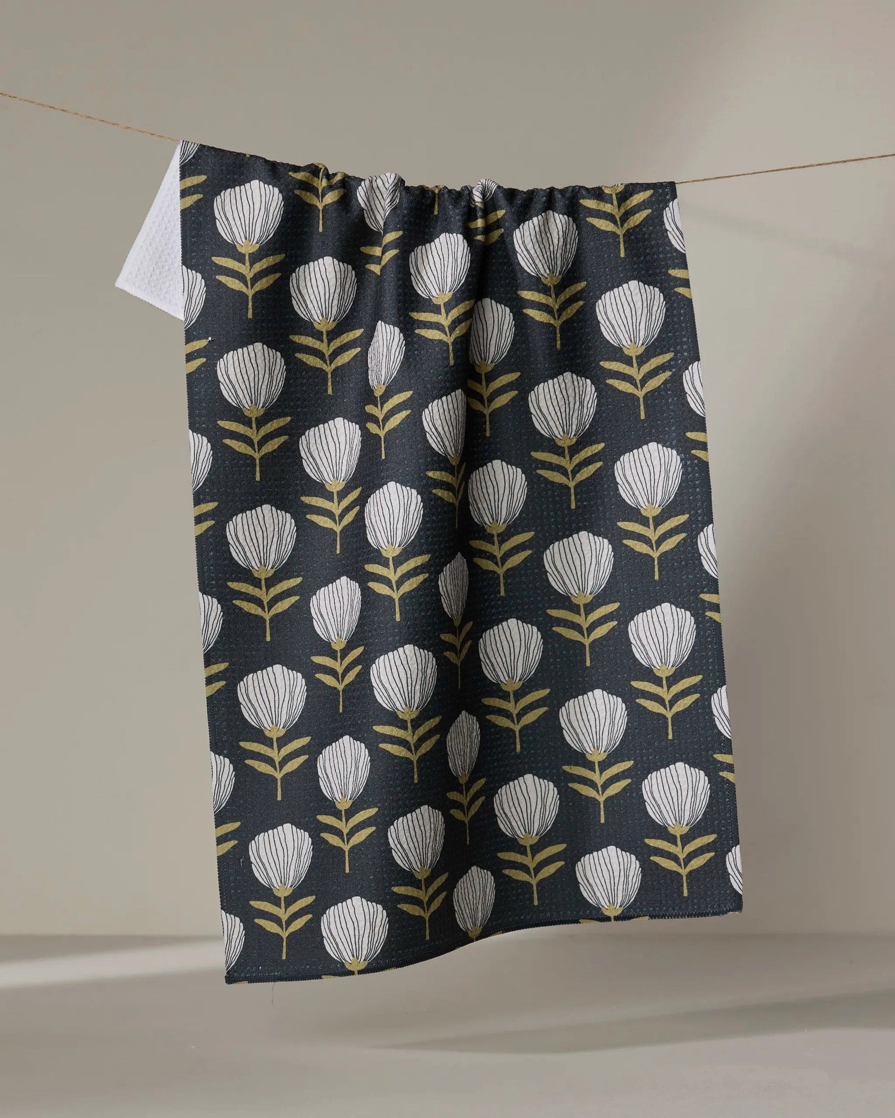 GEOMETRY TEA TOWEL -  BLOMMA