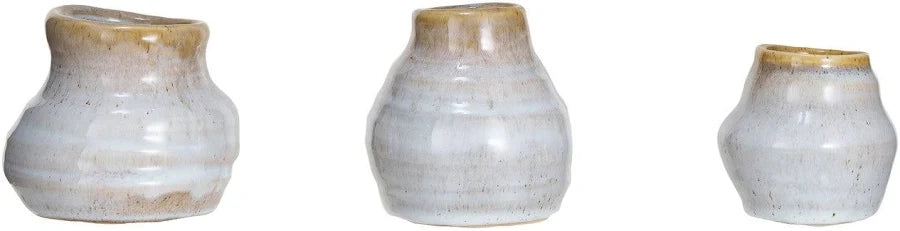 TERRACOTTA VASES