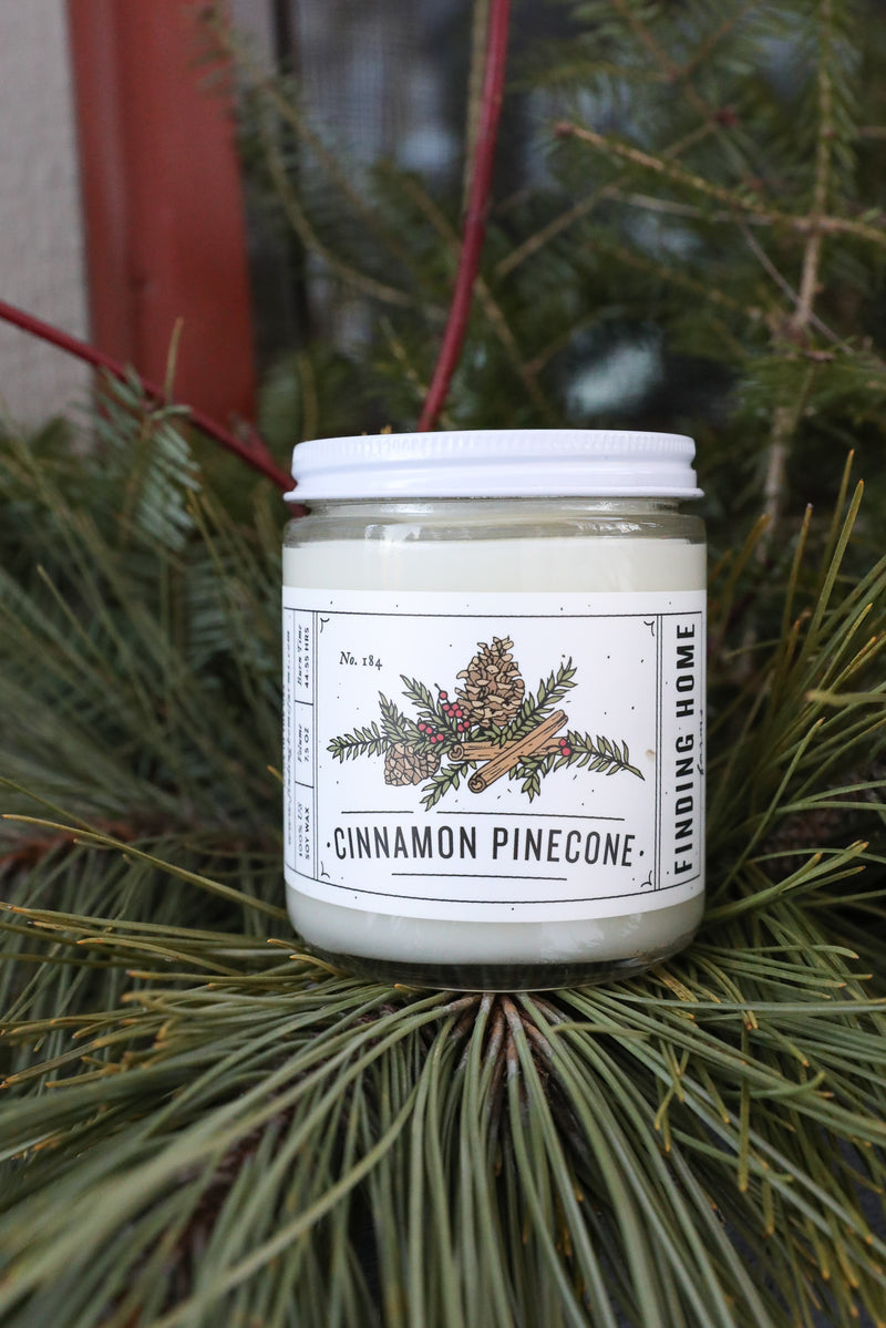 CINNAMON PINECONE CANDLE