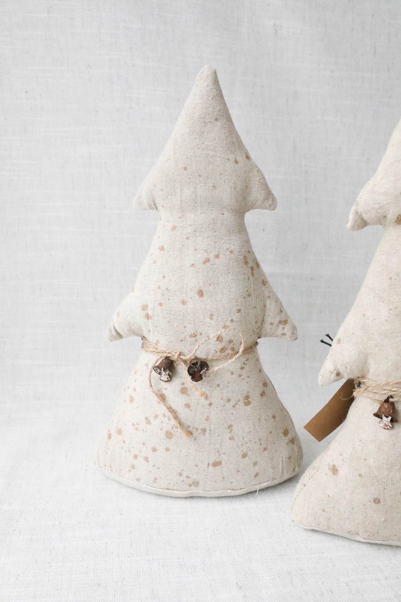 CANVAS TREE DOOR STOP